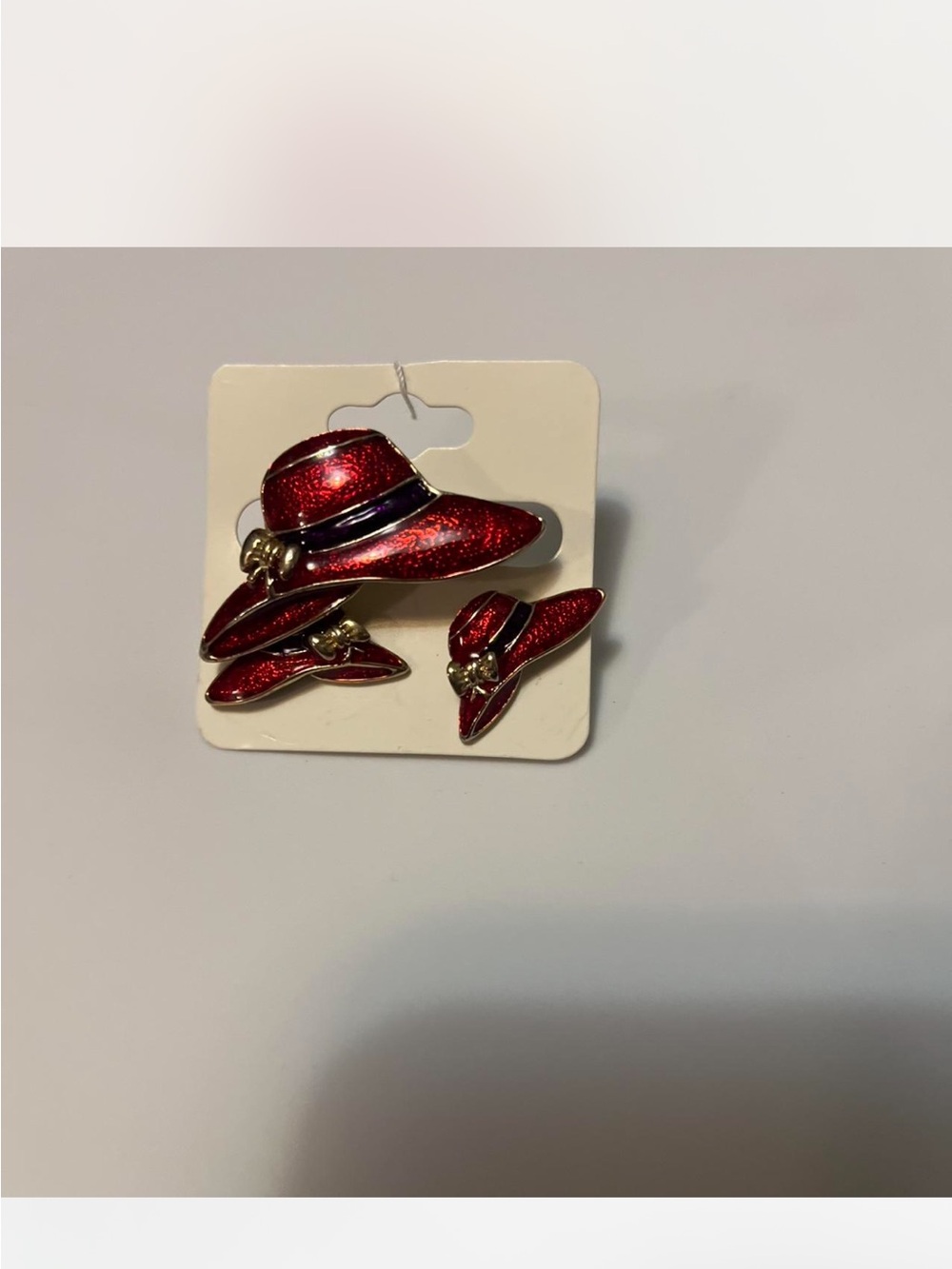 Red Hat club Brooch and Earring Set - Women Accessories